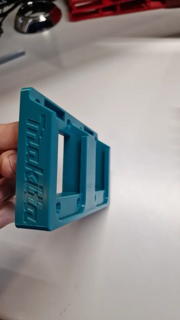 STL suporte bateria Makita 18V compacto